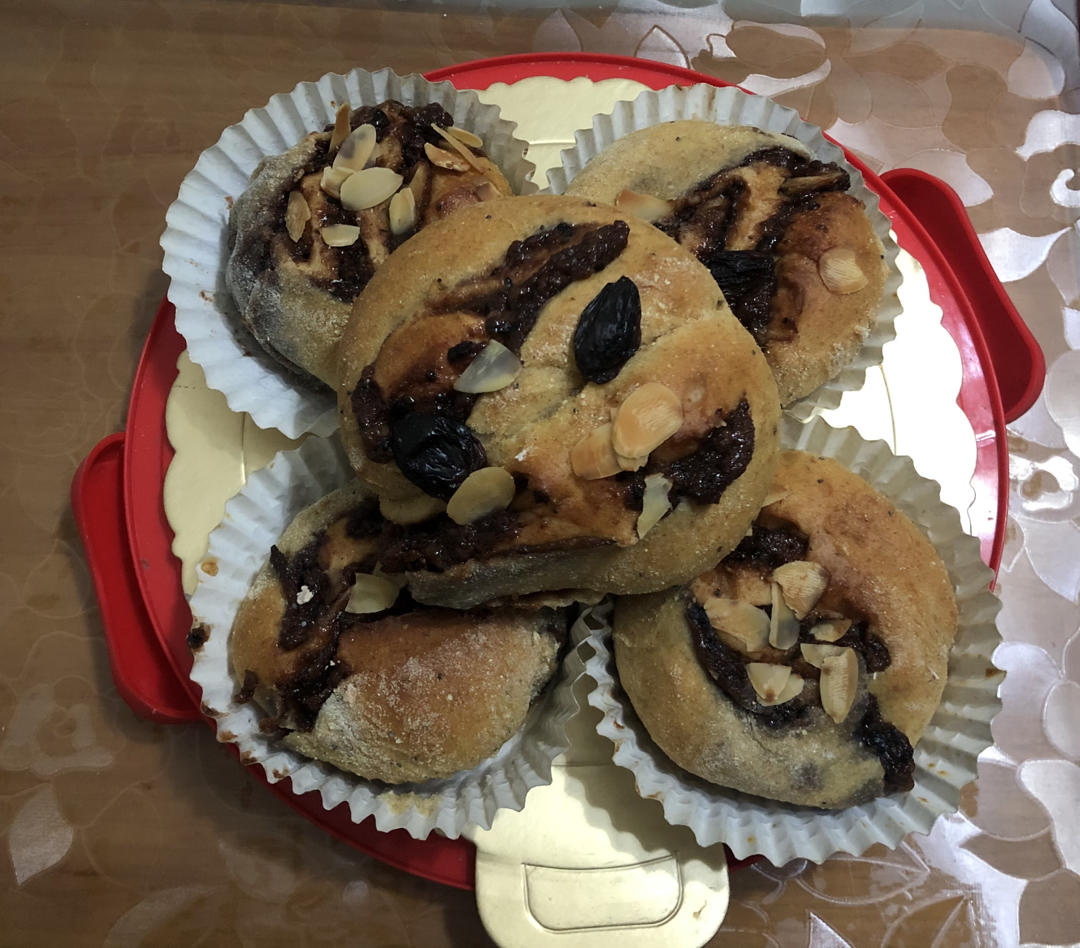 低卡版鲁邦硬种全麦苹果肉桂卷 or babka (一次发酵/消耗废弃硬种)