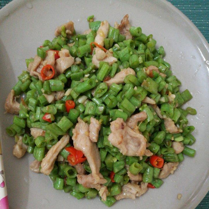 肉沫豆角下饭菜