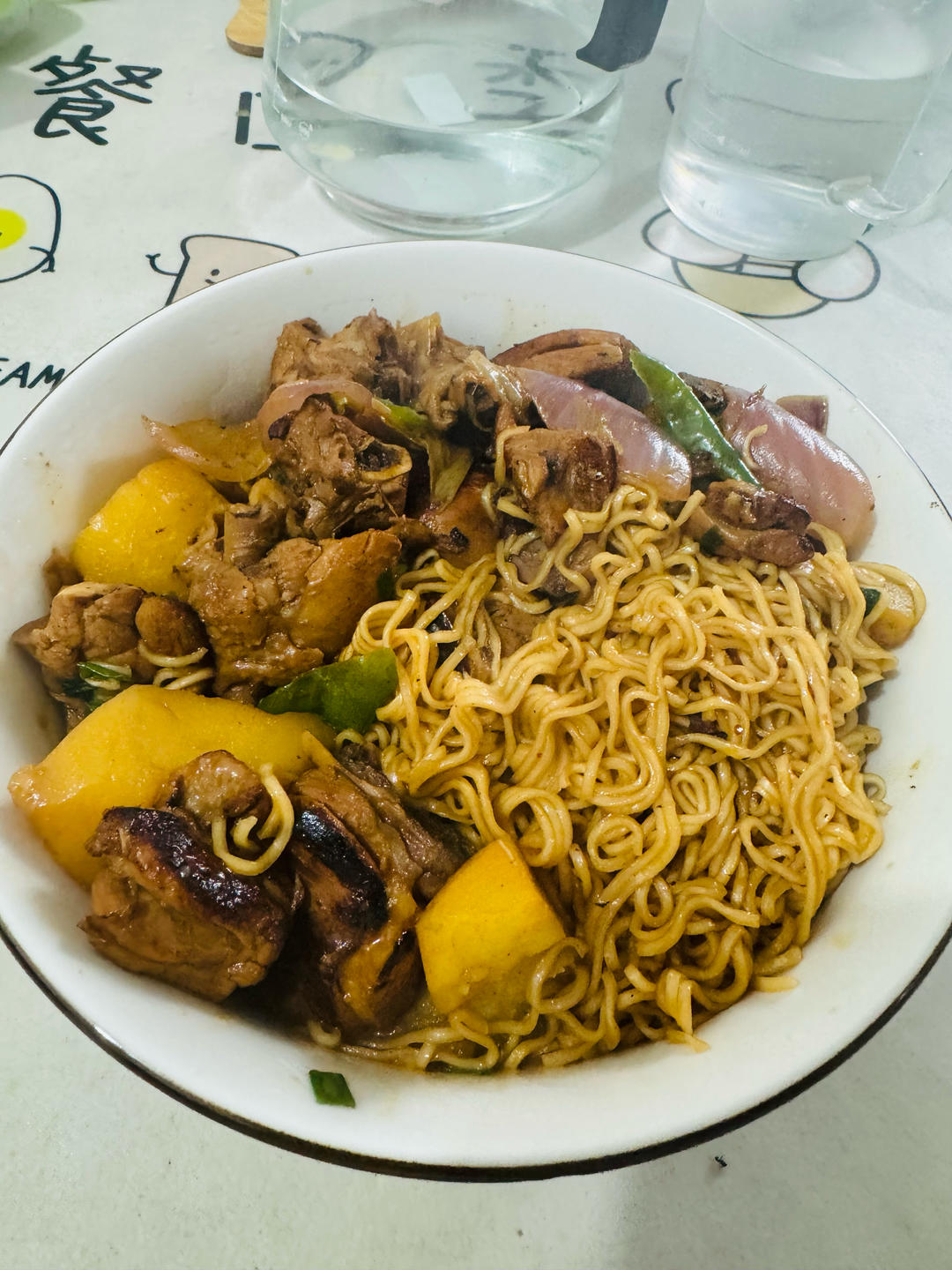 鸡腿顿土豆