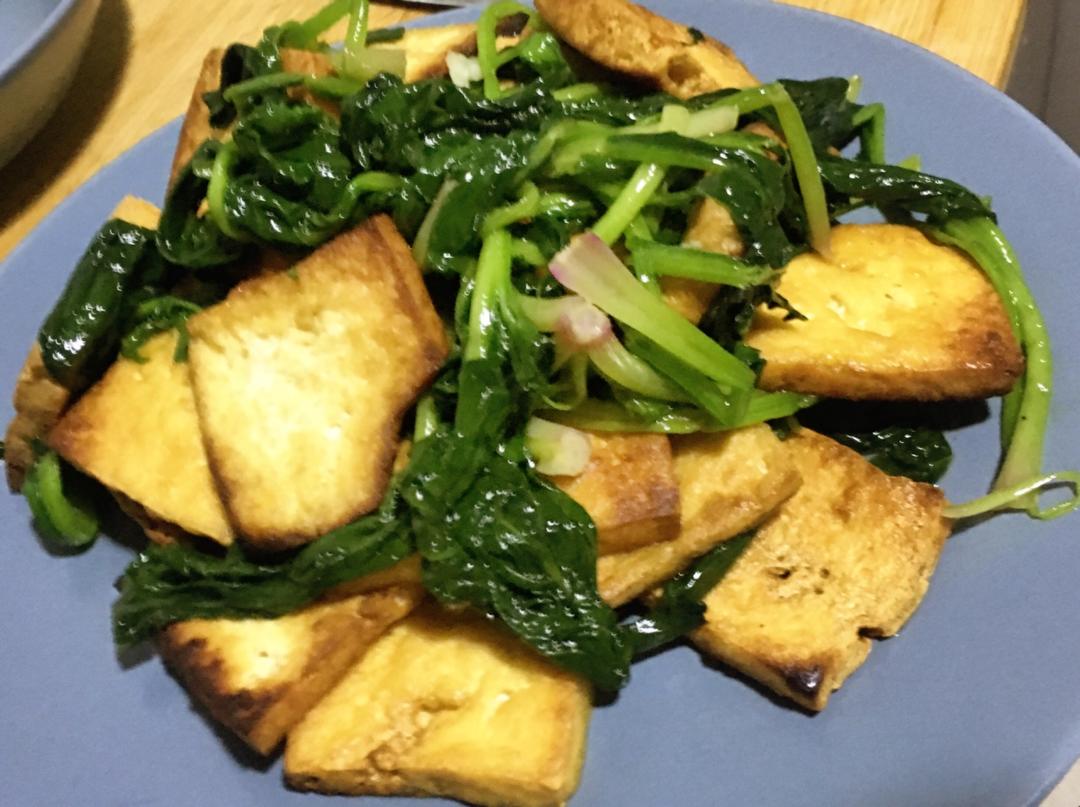 菠菜炒豆腐