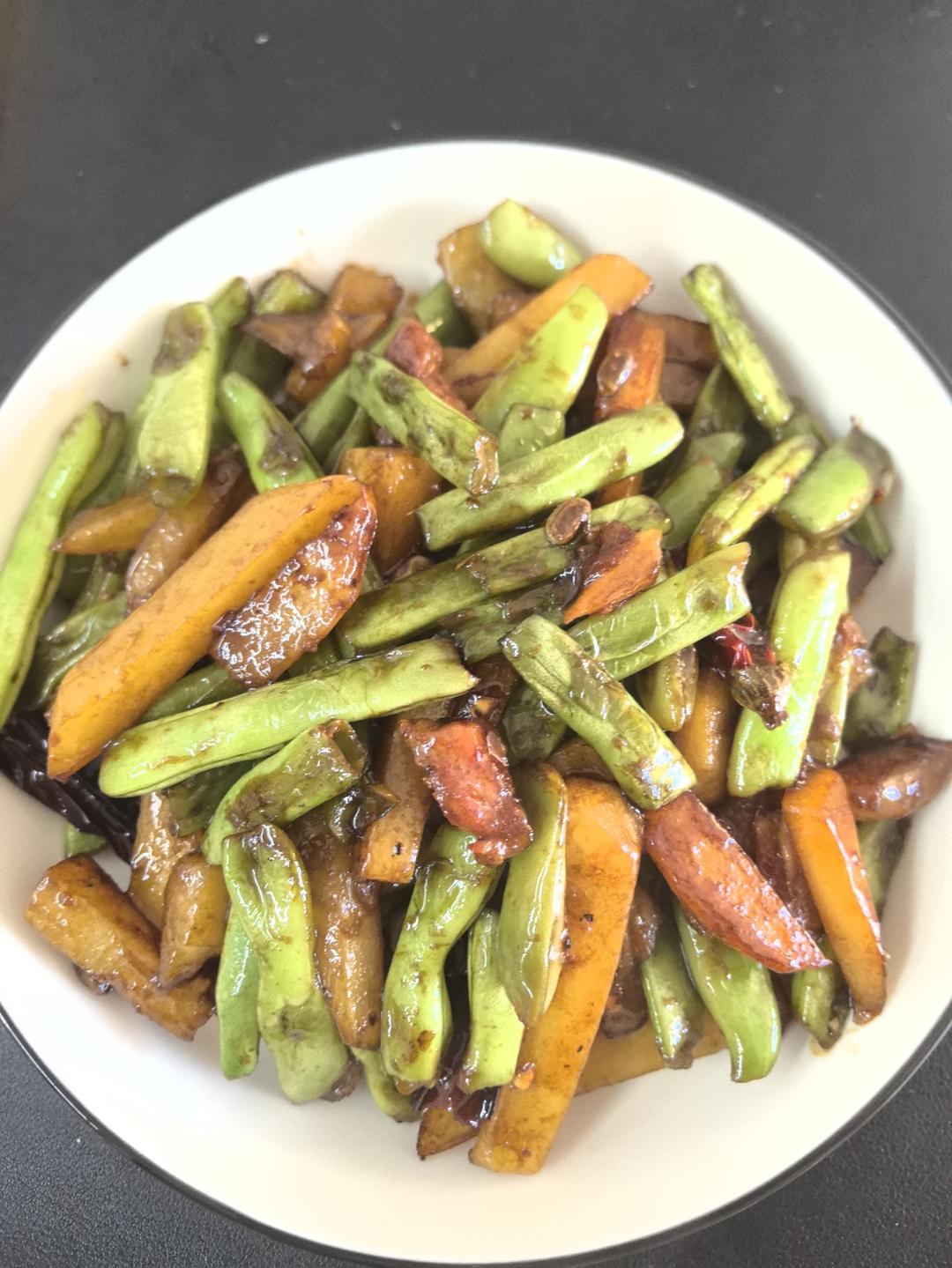 干煸豆角土豆