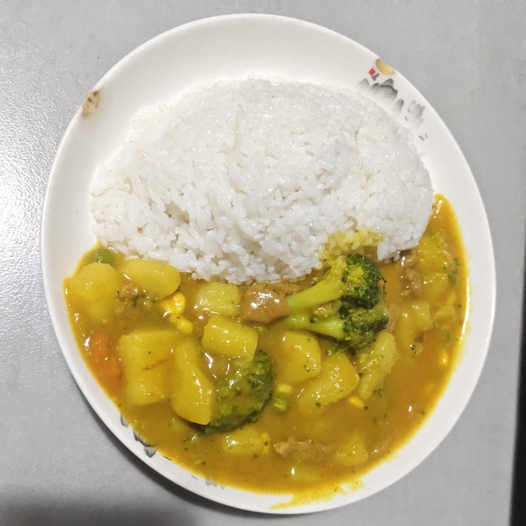 咖喱牛肉土豆