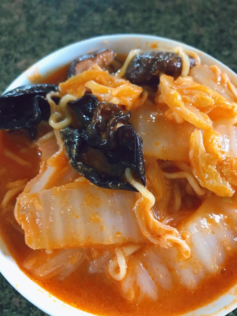 健康牛奶麻辣烫/好吃不上火/连汤都喝光光的麻辣烫