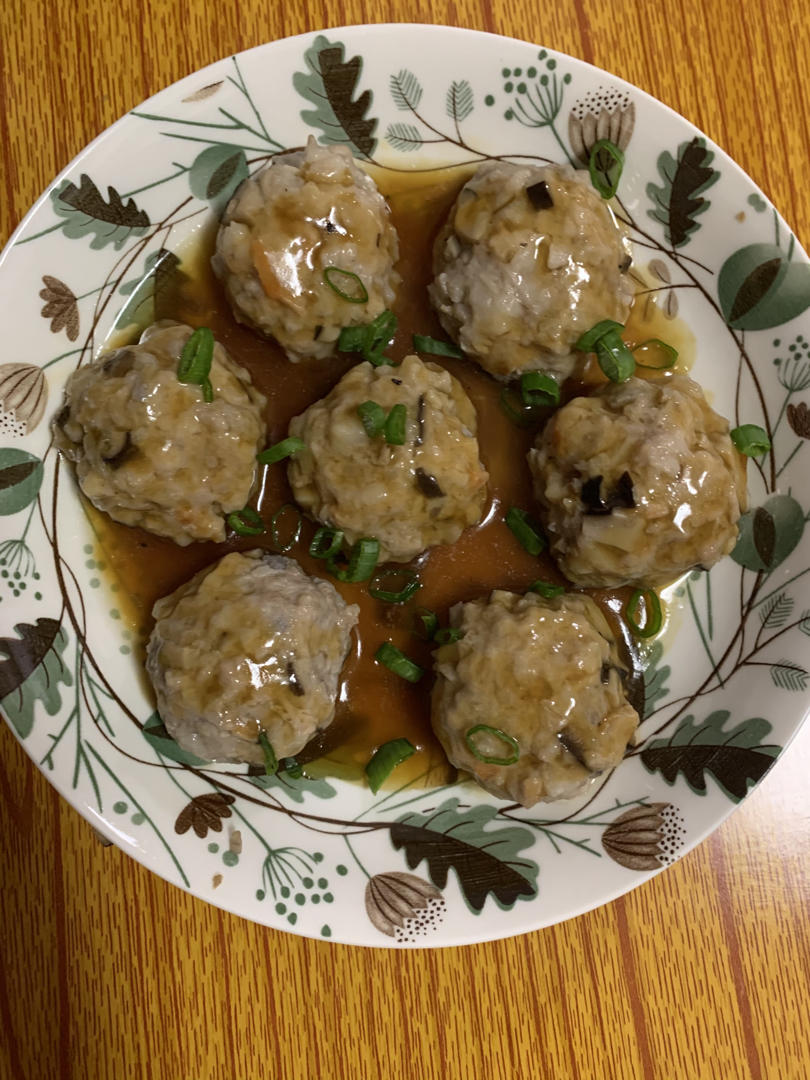 香菇肉丸