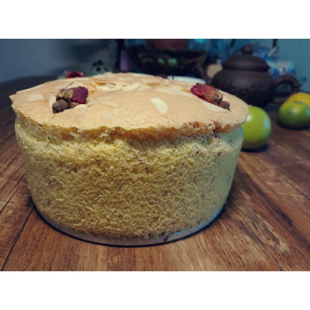 超简单完美戚风蛋糕（6寸2蛋）附打发、翻拌、脱模视频