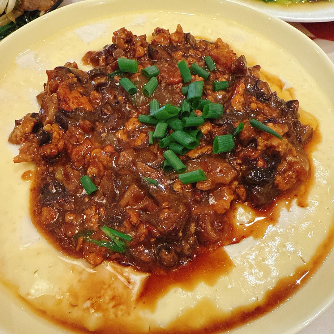 鸡蛋抱豆腐