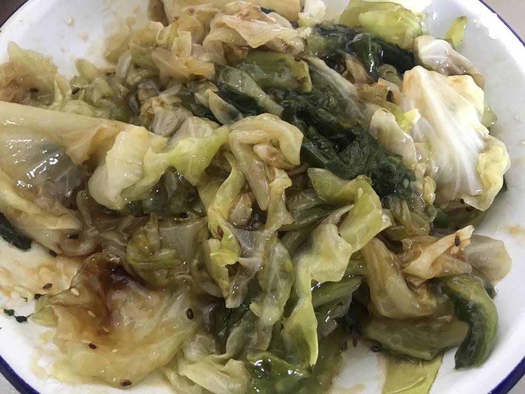 包菜简单实用新做法，不用炒不用炸，脆爽开胃又下饭，全家都喜欢