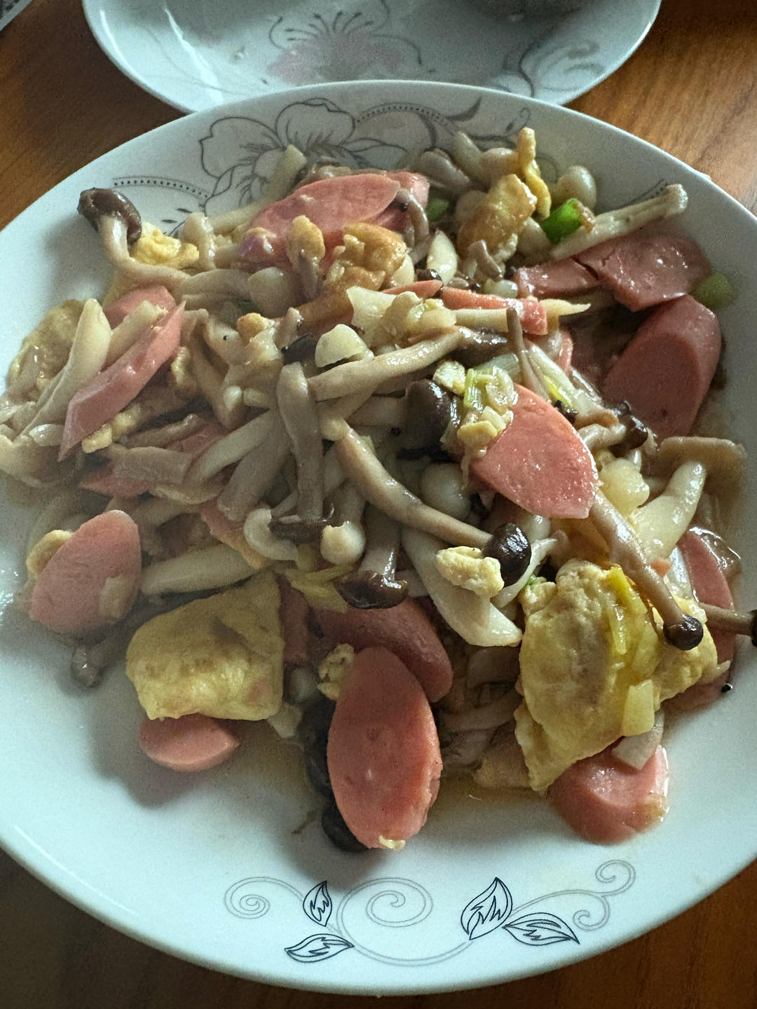 蟹味菇炒鸡蛋