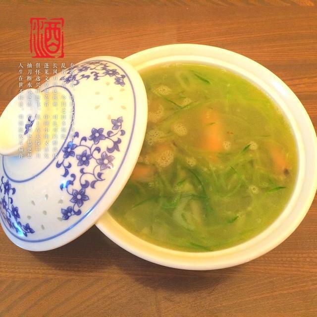 萝卜鲜虾汤