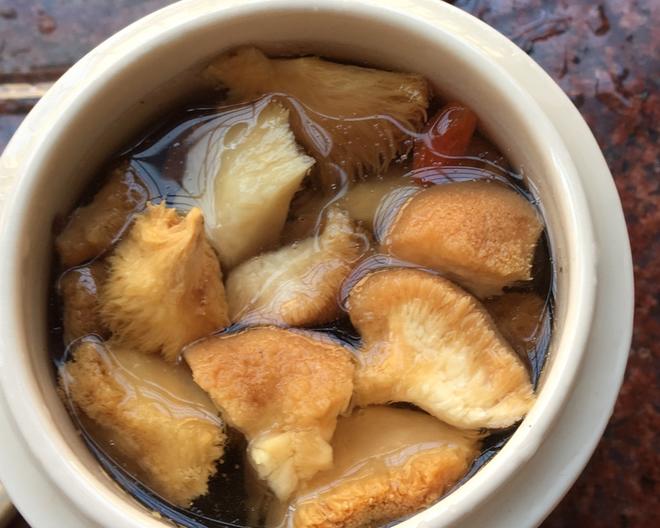 简版养胃猴头菇汤的做法