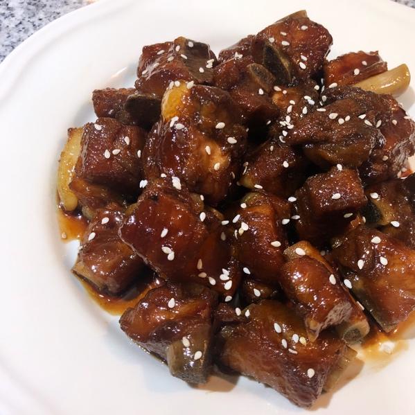 厨师长教你：“糖醋排骨”的创新做法，味道香甜不腻口，先收藏了
