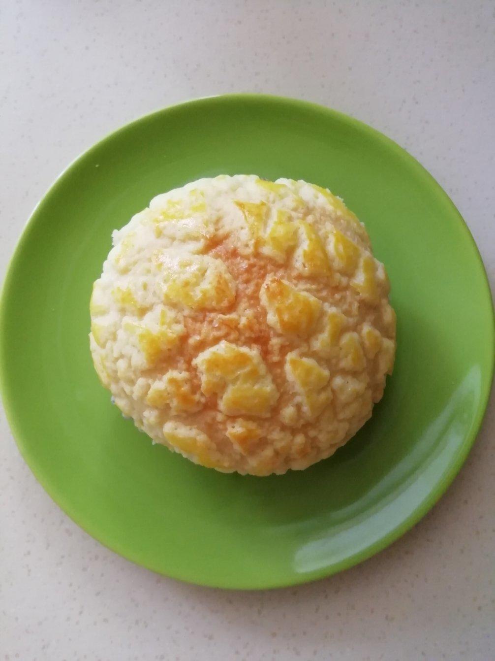 好吃到炸裂的港式菠萝包（附带制作酥皮的小视频）