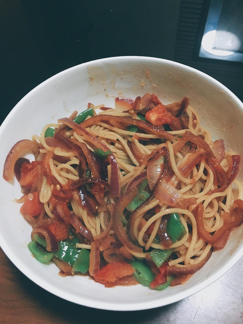 中式炒意面