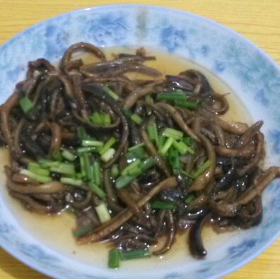 响油鳝丝