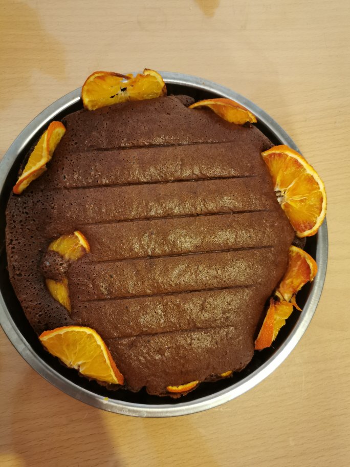 生日8寸香橙蛋糕   水浴法   (没有奶油可以试一下这样做一样漂亮)