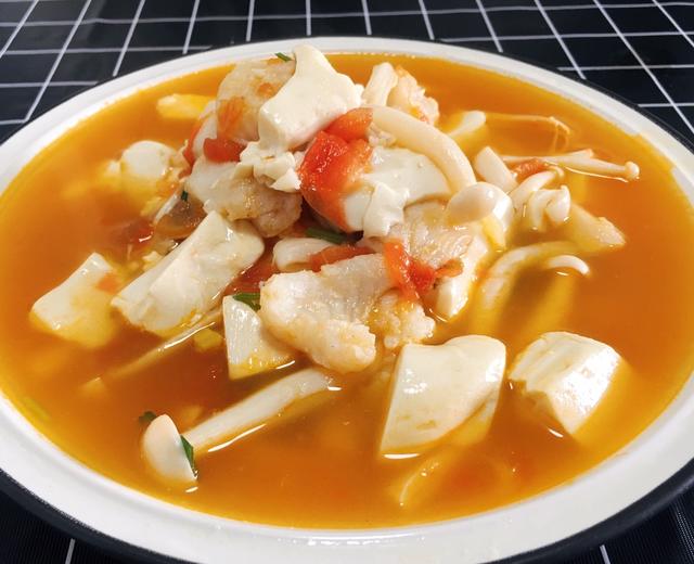 又一神仙营养减脂汤—番茄豆腐巴沙鱼汤的做法