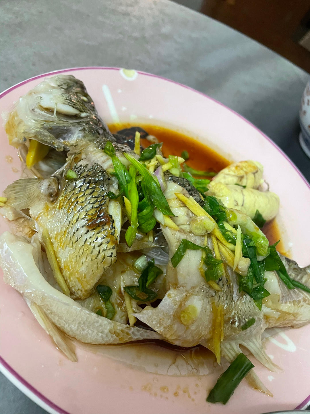 10分钟做 清蒸鲈鱼 （附切鱼图解）