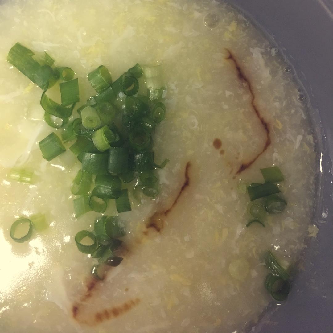 快手早餐——生滚鸡蛋粥