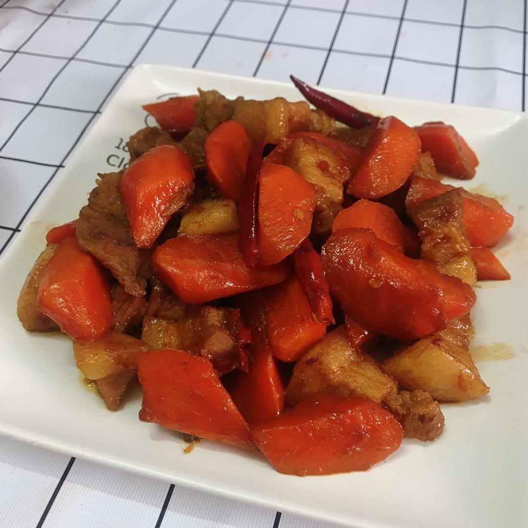 胡萝卜烧肉