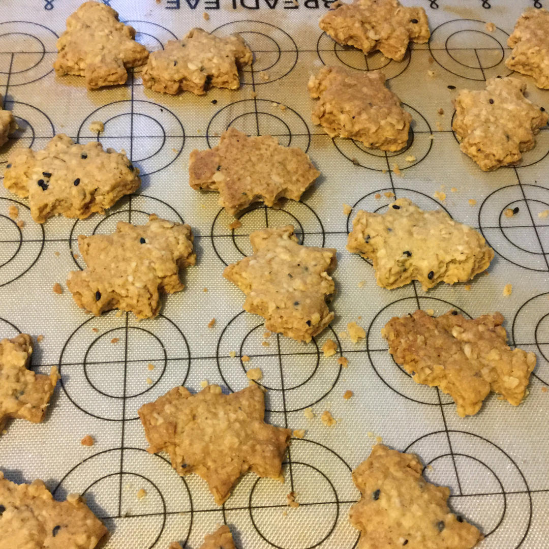 全麦燕麦饼干