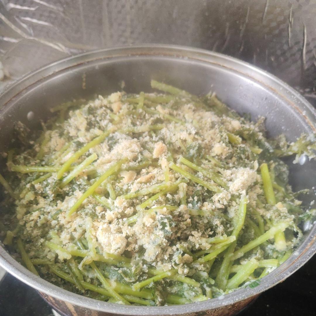 苜蓿蒸菜