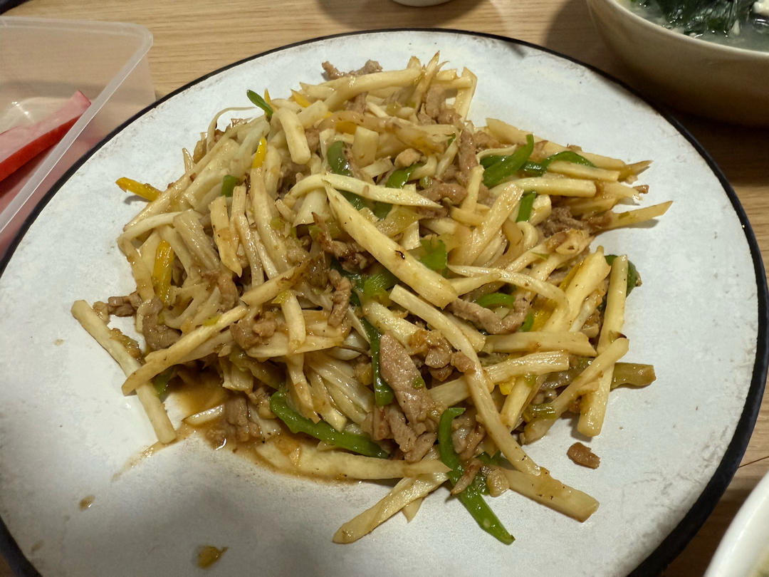 【水中人参】青椒茭白榨菜肉丝