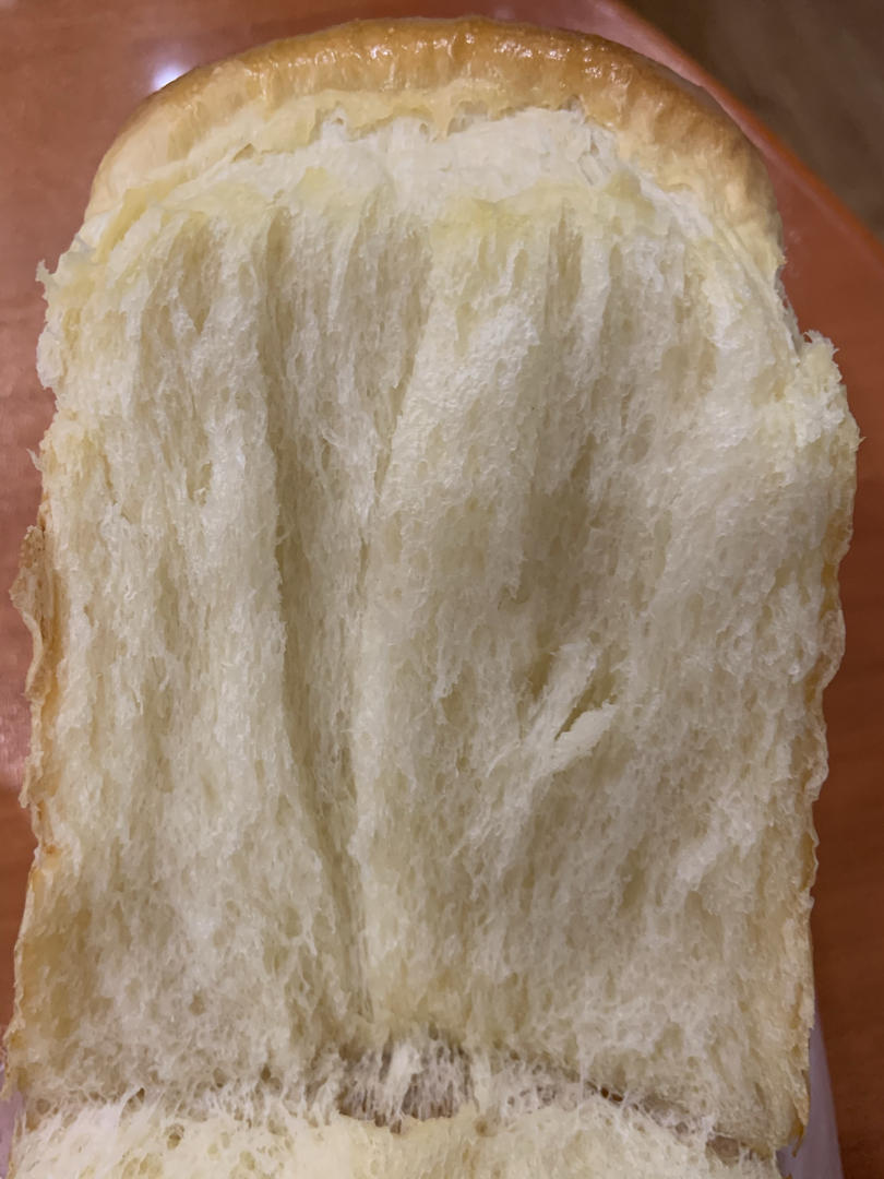 基本鲜奶吐司