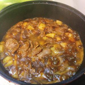牛肉焖土豆，超下饭的做法 步骤8
