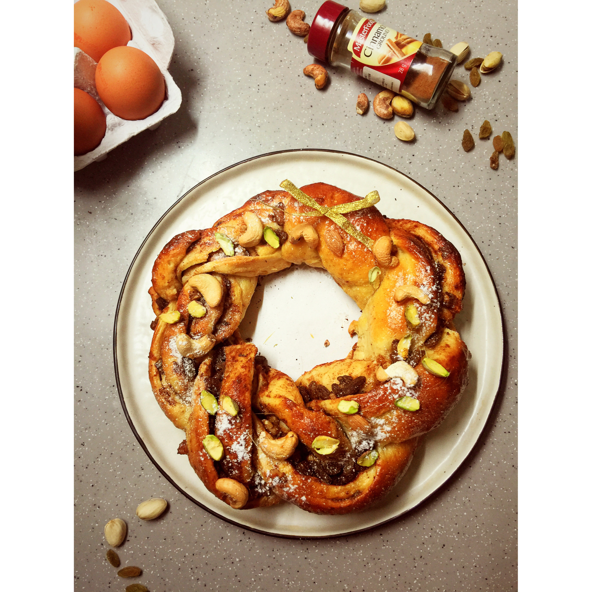 【浓浓圣诞味】珍宝肉桂花环面包