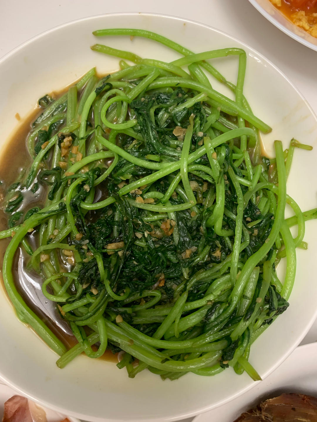 炒茼蒿（零失败巨好吃的快手菜）