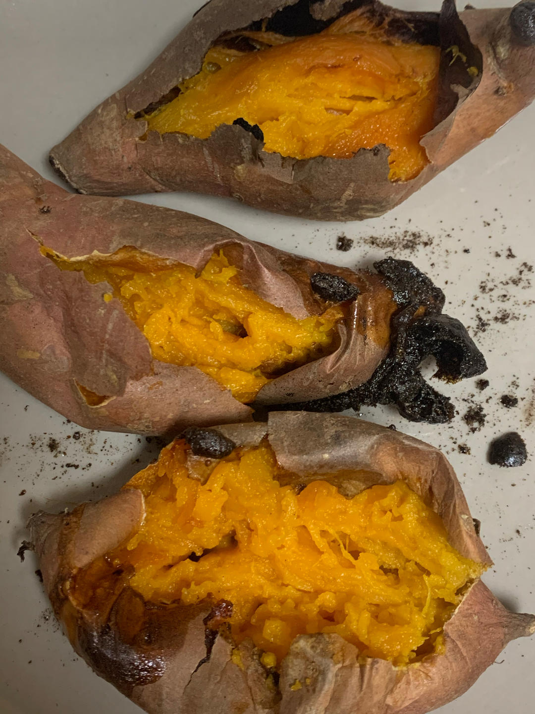 【糯唧唧的烤红薯】糖油四溢皮肉分离外糯里嫩吸溜着吃！