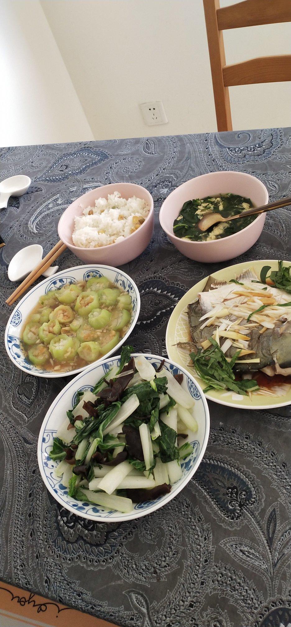 枸杞叶蛋花汤