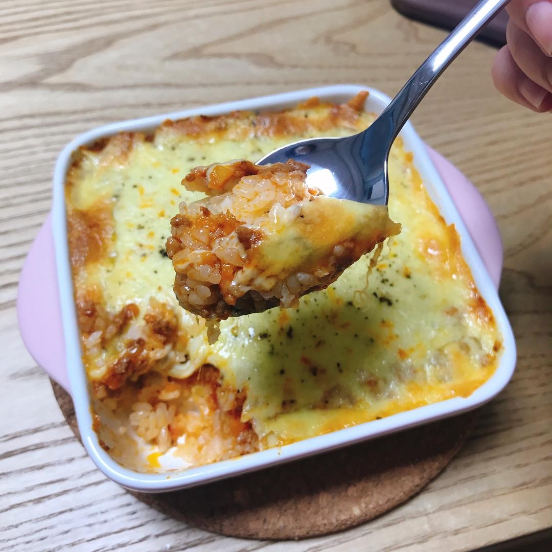 蕃茄肉酱奶酪焗饭