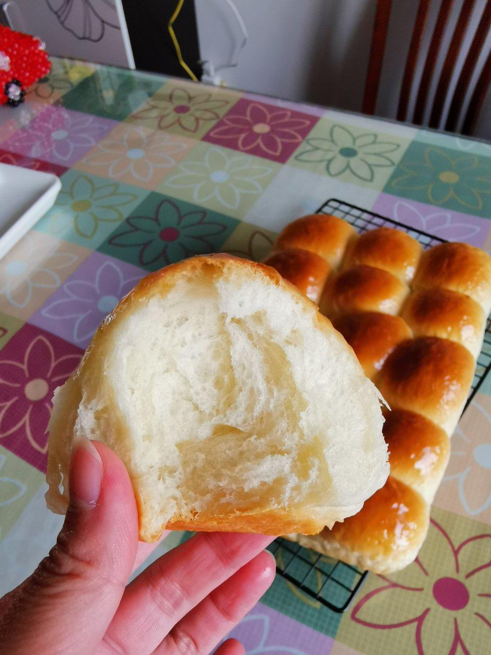 超好吃的香甜餐包