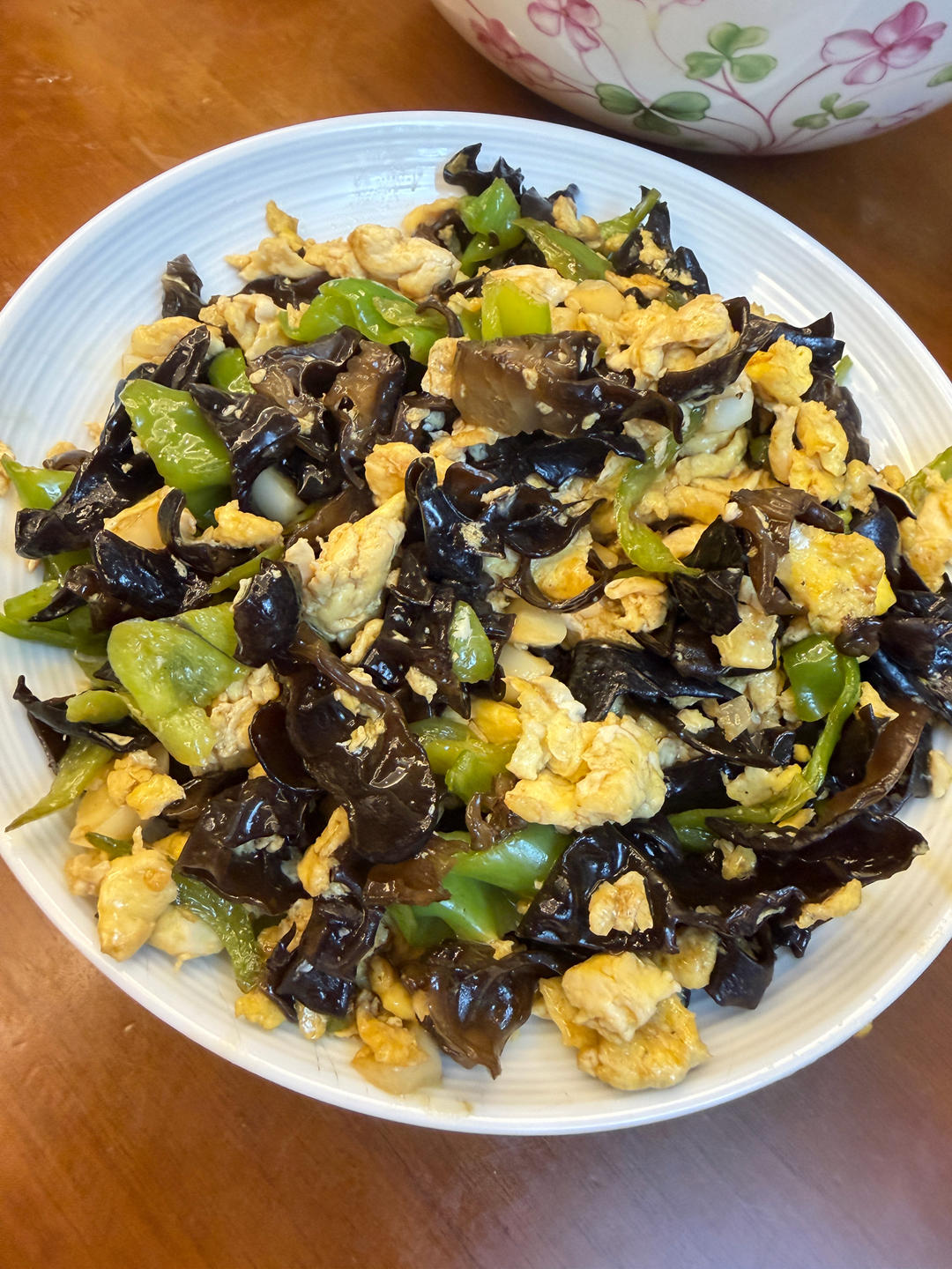 鱼香黑木耳炒蛋（泡发黑木耳）