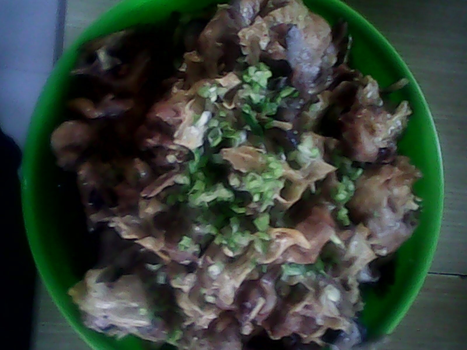 香菇腐竹炒鸡肉