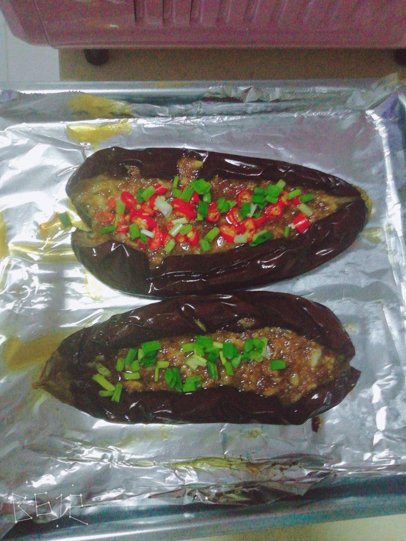 CC招牌菜销魂烤茄子，百吃不厌！