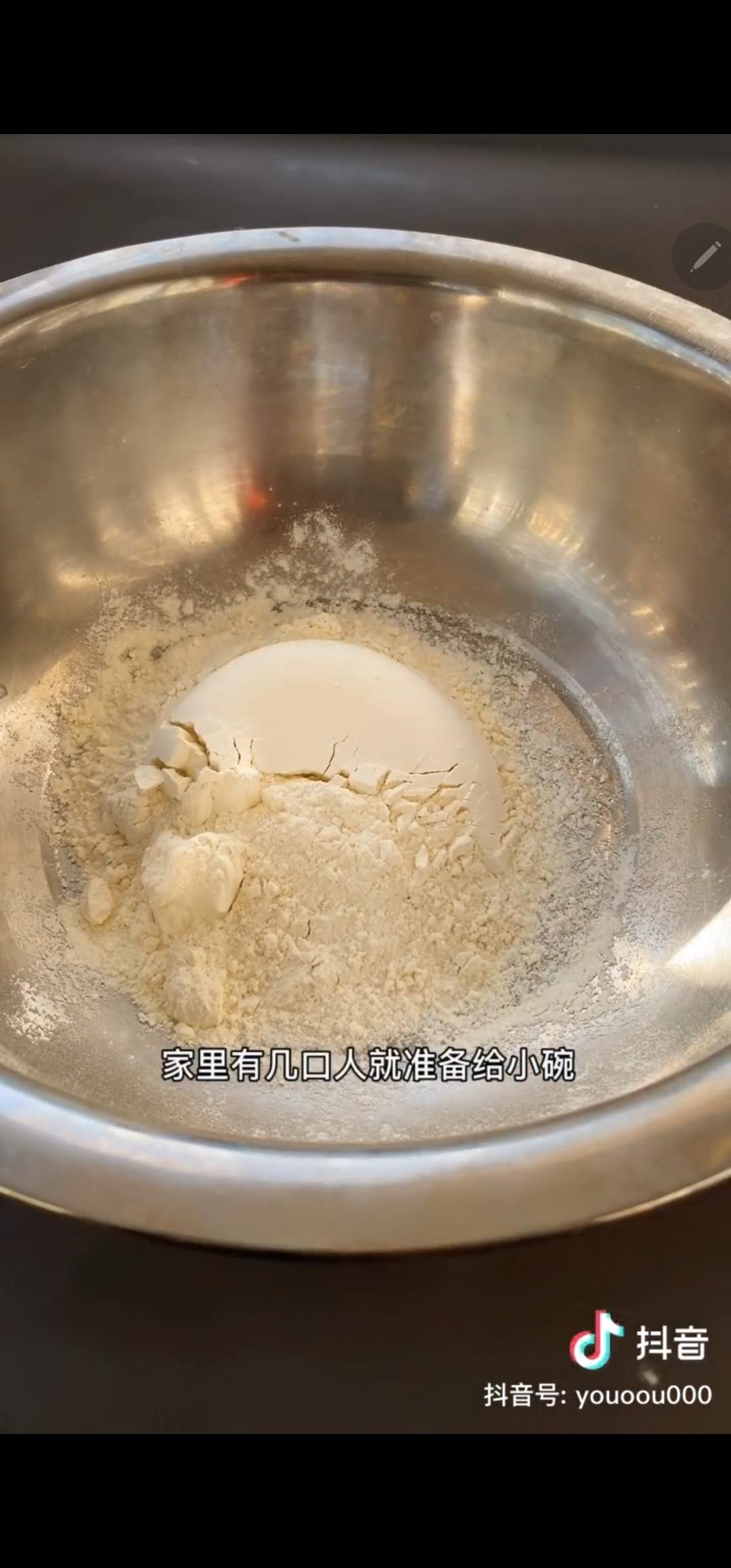 纯奶手撕吐司的做法 步骤1