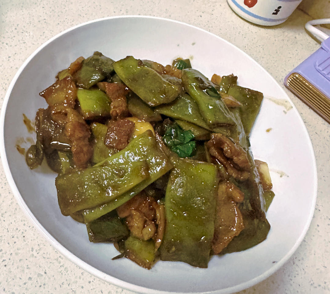 东北油豆角炖肉