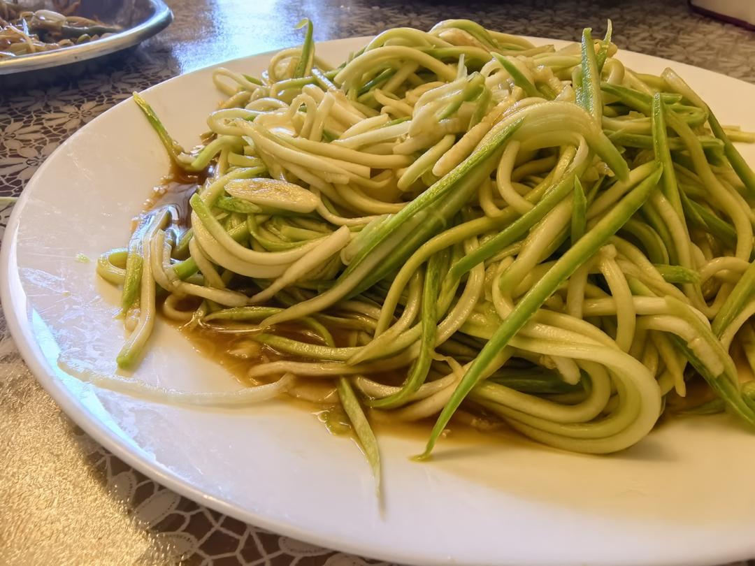 一定要试试的清新爽口凉拌西葫芦