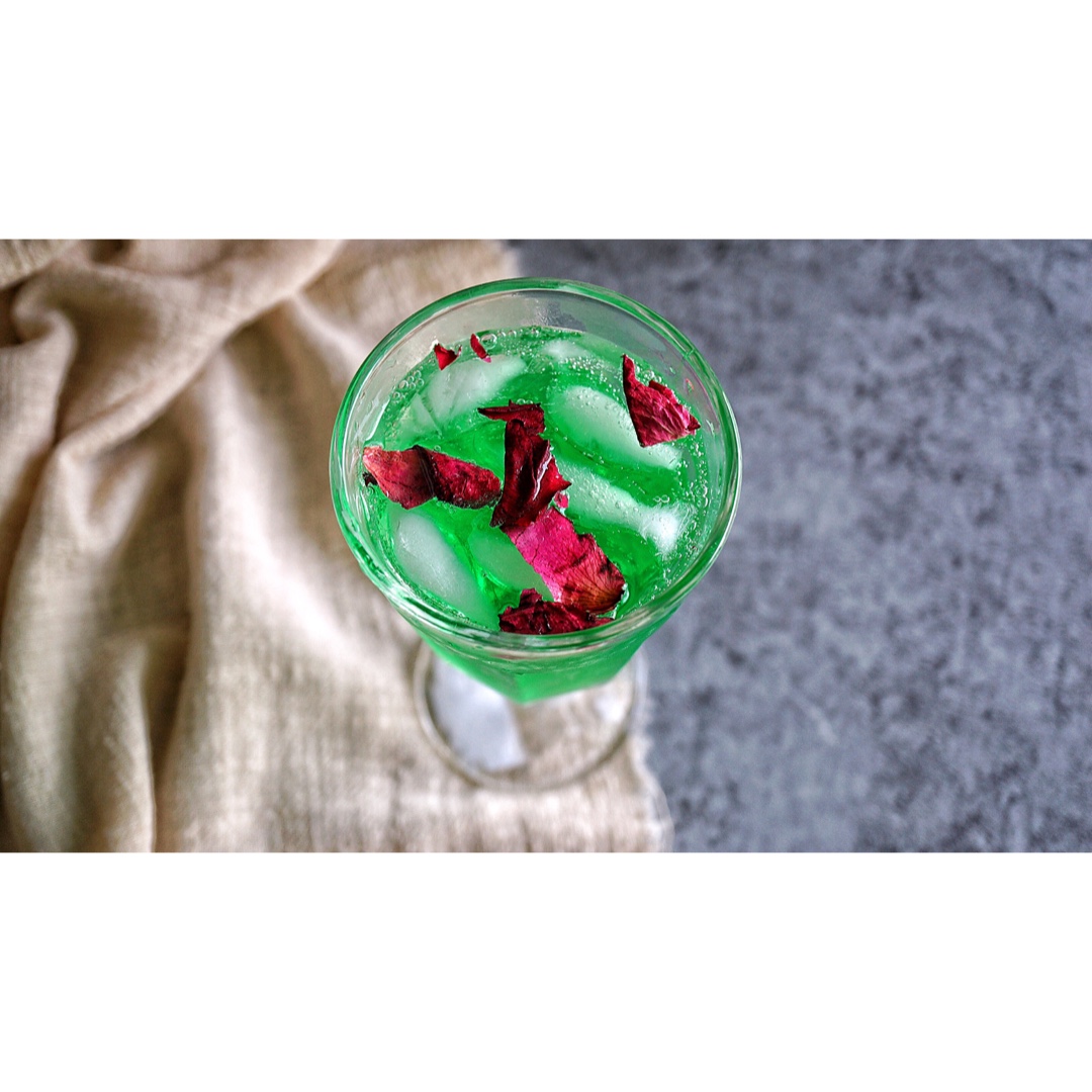 甜花卷儿做的薄荷宾治