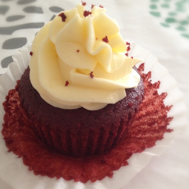 经典红丝绒杯子蛋糕（red velvet cupcake）