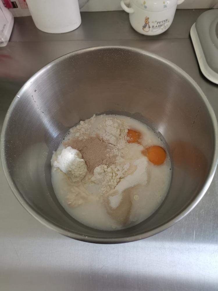 纯奶手撕吐司的做法 步骤1