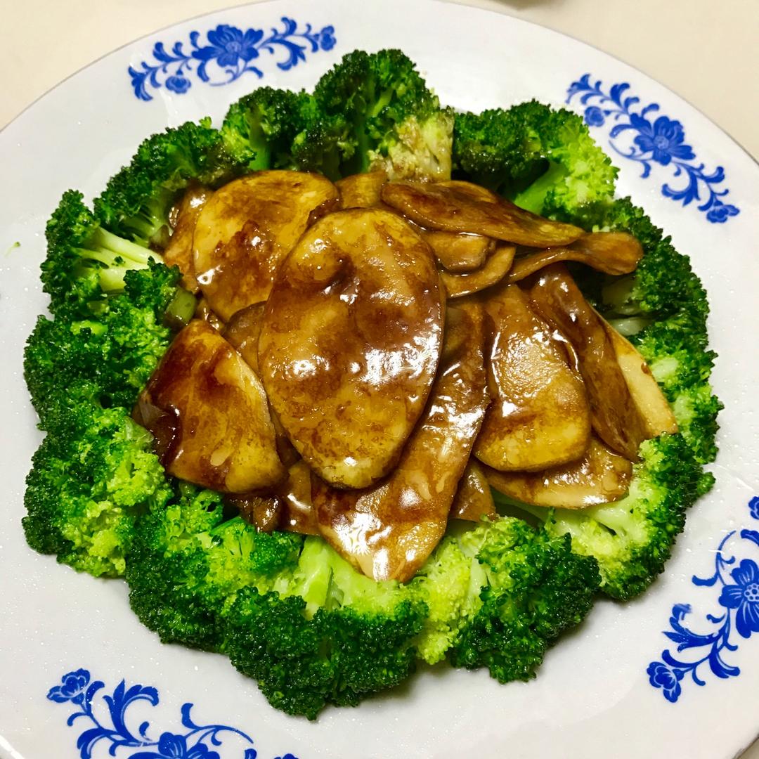 杏鲍菇扣西兰花