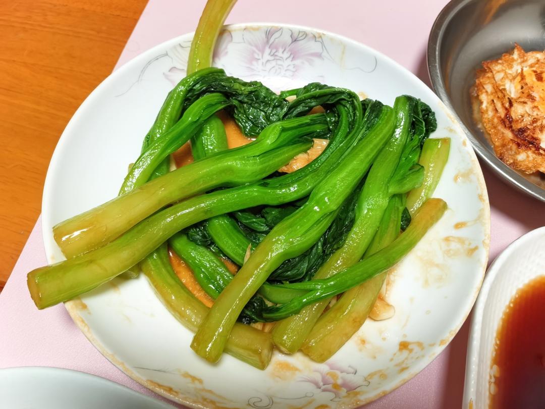 白灼菜心