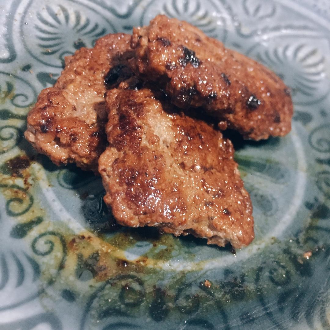 生酮多汁汉堡肉饼