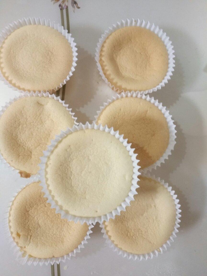 猫儿-64做的雪纺杯子蛋糕