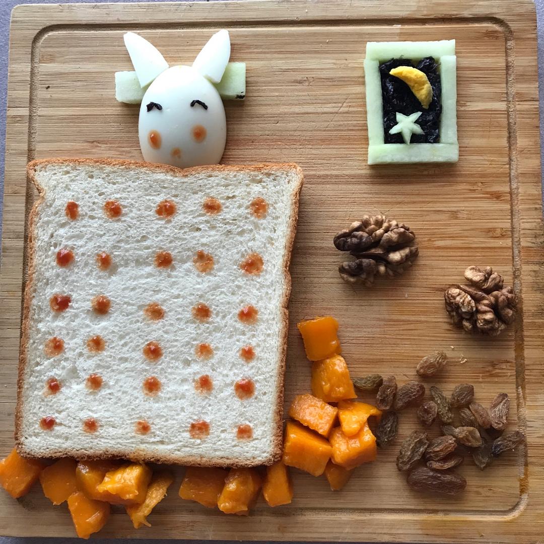 创意早餐(土司鸡蛋)