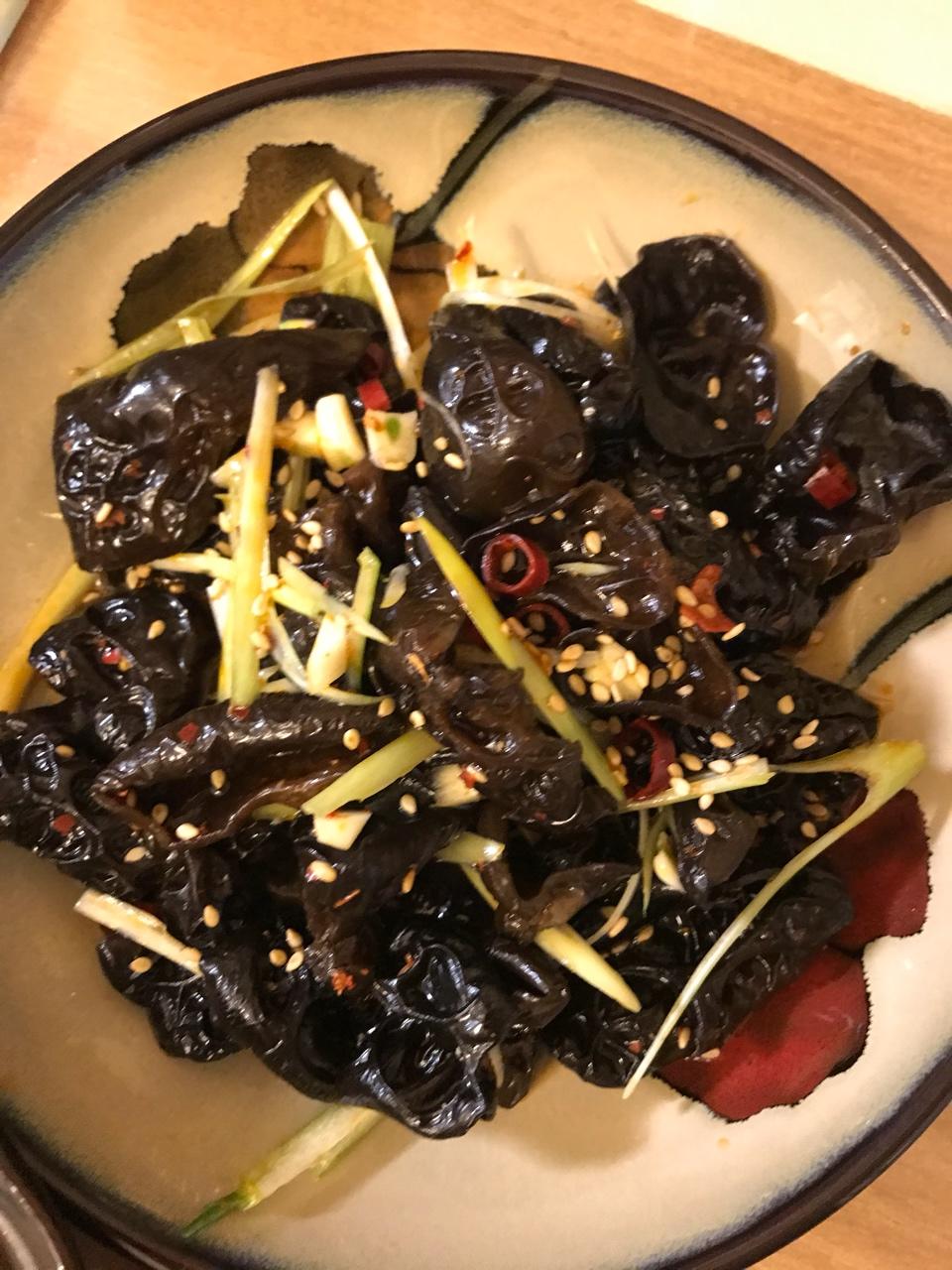 凉拌爽脆木耳