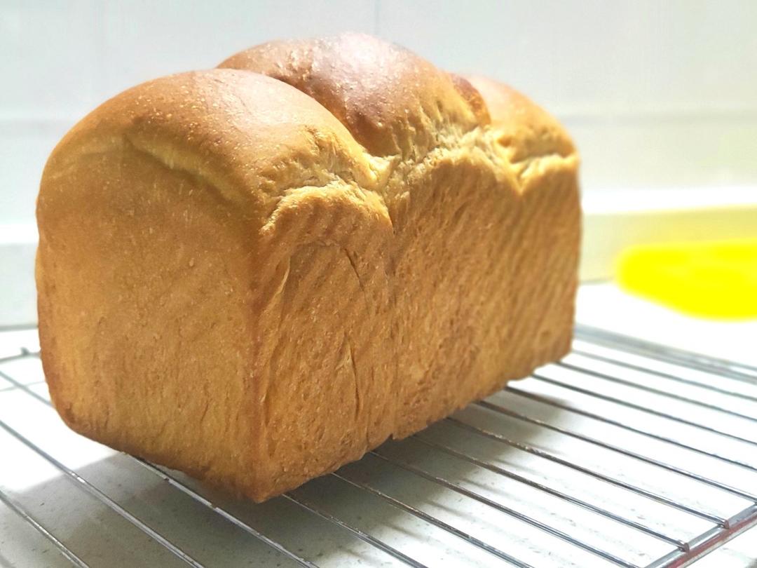 老面酸奶吐司